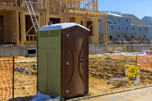 Best Portable restroom trailer rental  in Port Labelle, FL